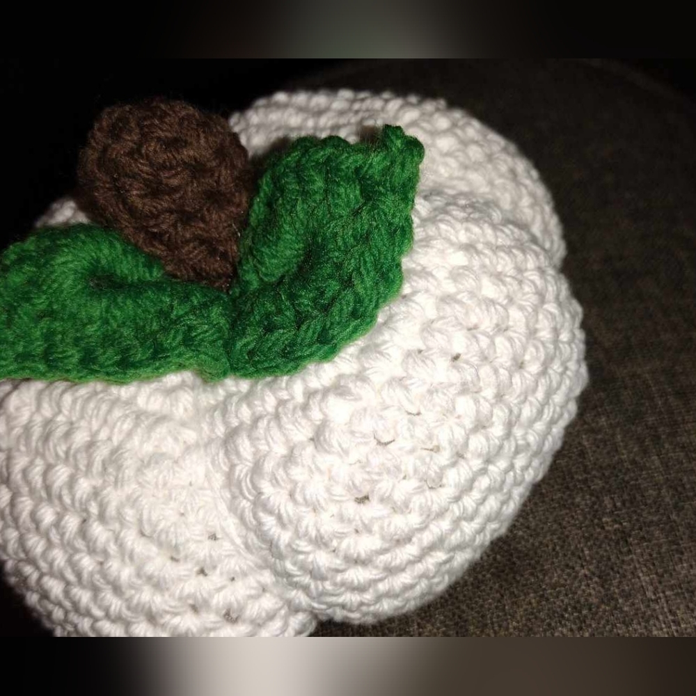 Crochet pumpkin
